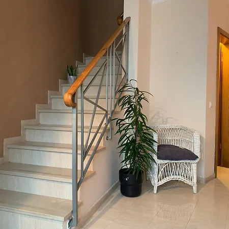 House With A Bbq Terrace In The Centre Of Lagos